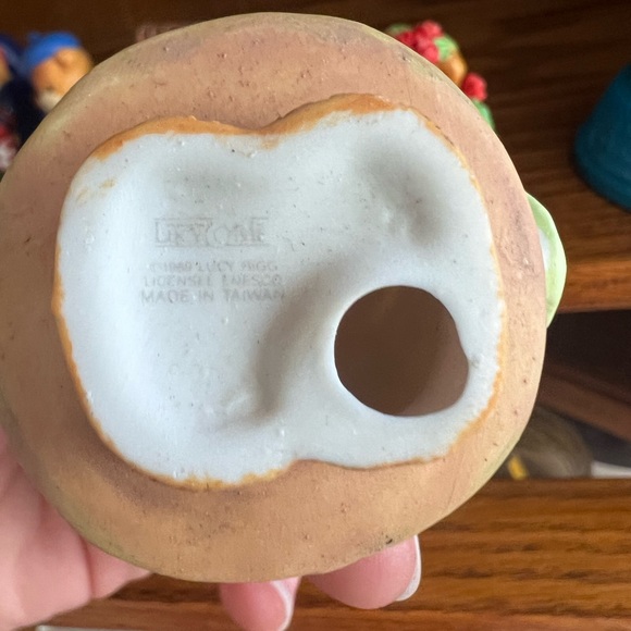 Lucy and Me Bears Lot of 14 Vintage Figurines - Picture 5 of 6